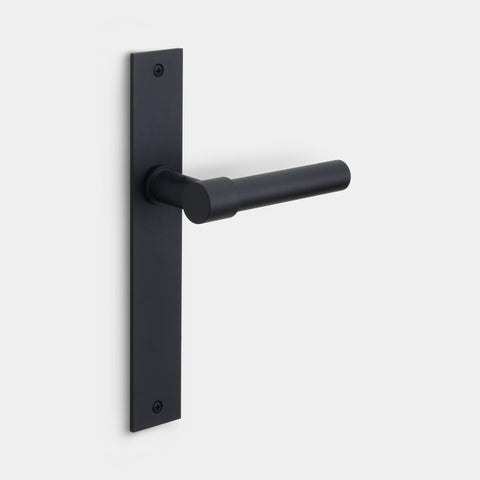 Door handle ONE PBL20XL on long backplate β Matt Black