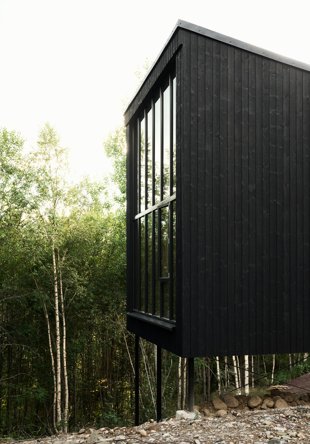 Flying Treehouse – the treehouse that takes dreams to new heights – Njord